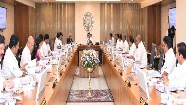 ஜெகன் அதிரடி! ஆந்திராவில் அம்பேத்கர் பெயரில் மாவட்டம்.. பெரும் எதிர்ப்பை மீறி பறந்து வந்த உத்தரவு! 