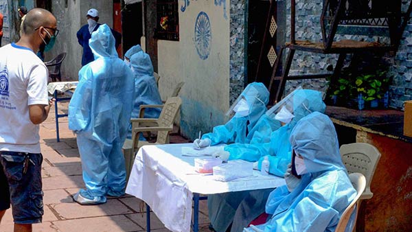 இந்தியாவில் மீண்டும் வேகமெடுத்த கொரோனா.. 3 மாதங்களில் இல்லாத அளவு பாதிப்பு.. திணறும் 2 மாநிலங்கள்! 