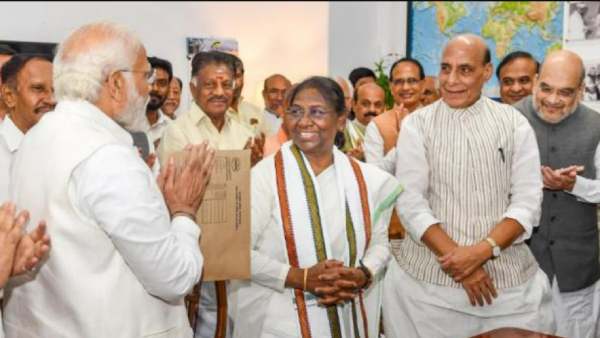 வேட்புமனுத் தாக்கல்