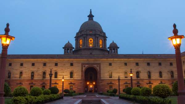 குடியரசுத் தலைவர் தேர்தலில் போட்டியிடும் “லாலு பிரசாத் யாதவ்..” அங்கதான் ட்விஸ்ட்! 