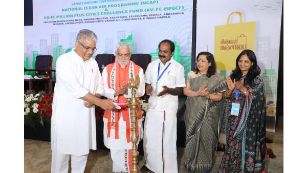 குறையும் இந்தியர்கள் ஆயுள்.. மத்திய அரசின் தூய்மை காற்று திட்டம் என்னாச்சு? மனித உரிமை ஆணையம் கேள்வி