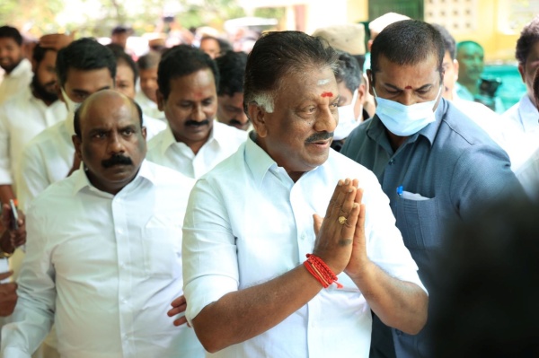 சென்டிமென்ட்டாக விரும்பவில்லை