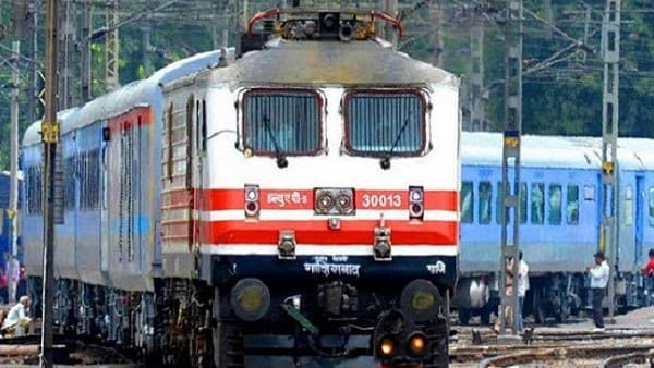 92,090 ரயில்வே வேலைவாய்ப்புகள் ரத்து