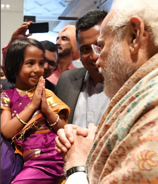 தலைவர்களுடன் பேச்சுவார்த்தை