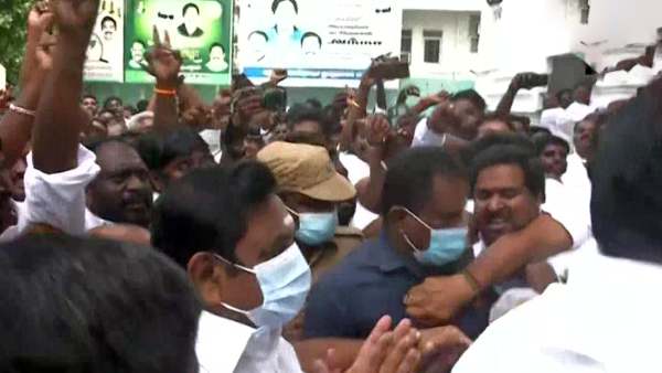 தலைமை கழக நிர்வாகிகள்