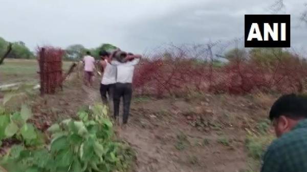 சுரங்கம் தோண்டி மீட்பு