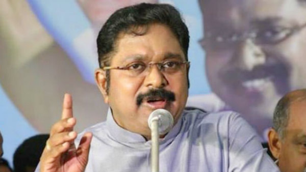 பூசி மெழுகுவது சரியா?