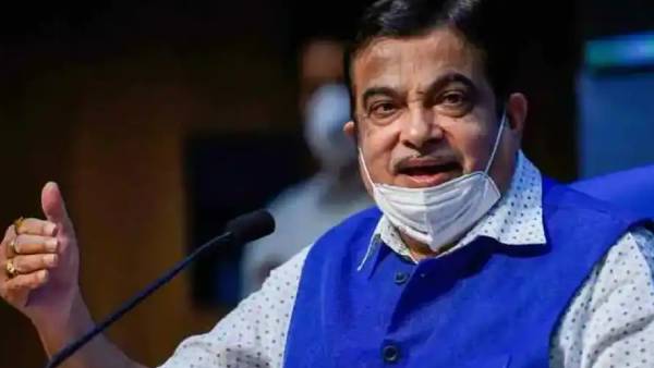 இன்னும் 5 வருசம் தான்.. இந்தியாவில் பெட்ரோலுக்கு தேவையே இருக்காது.. நிதின் கட்கரி பூரிப்பு! 