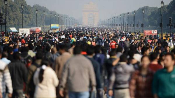 ஜஸ்ட் ஒரு வருடம்தான்.. 2023ம் ஆண்டு மக்கள் தொகையில் சீனாவை முந்தப்போகிறது இந்தியா.. ஐ.நா. தகவல்