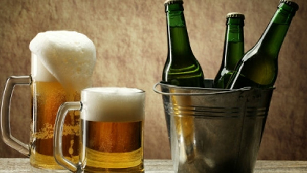 என்னங்க சொல்றீங்க.. பீர் குடித்தால் சர்க்கரை நோய் வராதாம்.. உடல் எடையும் அதிகரிக்காதாம்! புதிய ஆய்வு