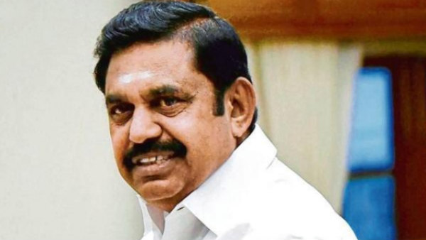 அதிமுக அலுவலகத்திற்கு சீல்..எம்எல்ஏக்கள் கூட்டத்தை ஹோட்டலில் நடத்தும் எடப்பாடி பழனிச்சாமி 