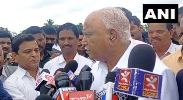 தேர்தல் அரசியலுக்கு குட்பை சொன்ன எடியூரப்பா! சிகாரிபுரா தொகுதியை மகனுக்கு தாரைவார்ப்பதாக அறிவிப்பு! 