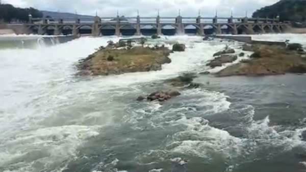 Mettur Dam: 1,00,000 cusec feet of water opening - alert for Residents Mettur Dam: 1,00,000 cusec feet of water opening - alert for Residents