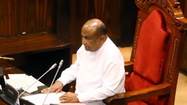 இலங்கை நாடாளுமன்றம் நாளை கூடுகிறது- 7 நாட்களில் புதிய ஜனாதிபதி தேர்வு: சபாநாயகர் மஹிந்த யாப்பா 