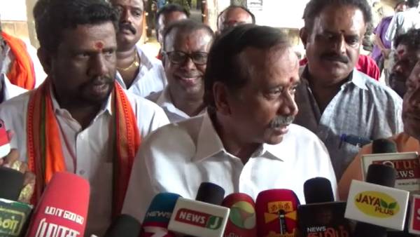 இந்துக்களுக்கு எதிரான அரசு