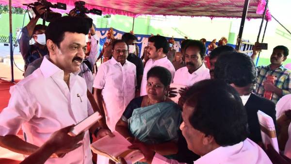 தொழில் அதிபர்களுடன் கலந்துரையாடிய ஸ்டாலின்