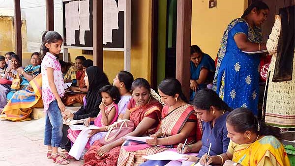 Temporary teachers can apply for the job in Tamil Nadu from the day after tomorrow: School Education Department Temporary teachers can apply for the job in Tamil Nadu from the day after tomorrow: School Education Department