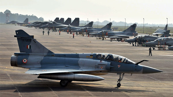 அணைந்தது அக்னிபாத் எதிர்ப்பு? வெறும் 7 நாட்களில்.. விமானப்படையில் சேர 2.72 லட்சம் பேர் விண்ணப்பம்! 