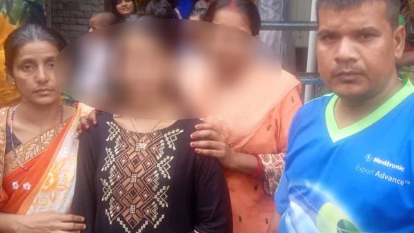 மகாநதி படம் மாதிரியே.. ''9 ஆண்டுக்கு பின் குடும்பத்துடன் இணைந்த சிறுமி''.. மும்பையில் நெகிழ்ச்சி!