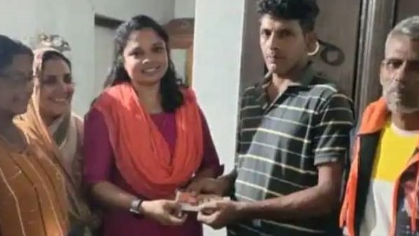 ஒரு கோடிப்பே.. சுமை தூக்கும் தொழிலாளிக்கு அடித்த அதிர்ஷம்! ஓணத்தில் கோடீஸ்வரர் ஆன ராஜேஷ்! 