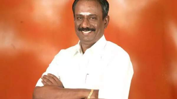 கைது