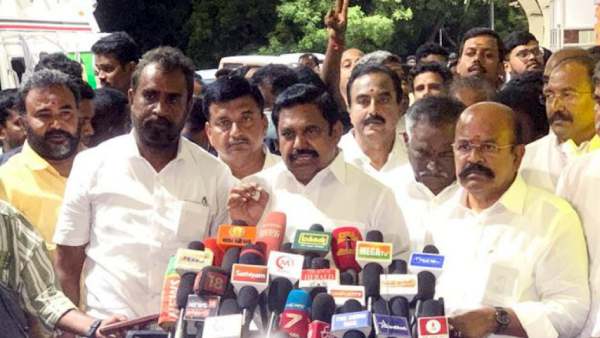 என்னை 24 மணி நேரமும் தொண்டர்கள் சந்திக்கலாம்! ஸ்டாலினை அப்படி சந்திக்க முடியுமா? -எடப்பாடி பழனிசாமி 