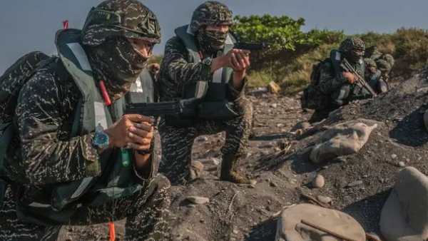 அமெரிக்கா பற்ற வைத்த நெருப்பு... தைவான் கடற்பரப்பை சுற்றி வளைத்து சீனா பிரம்மாண்ட போர் ஒத்திகை! 