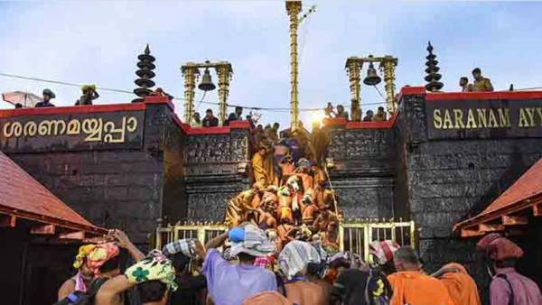 Nirai Putharisi pooja at Sabarimala temple suspended pilgrimage temporarily Nirai Putharisi pooja at Sabarimala temple suspended pilgrimage temporarily