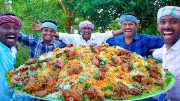 வில்லேஜ் குக்கிங் சேனல்