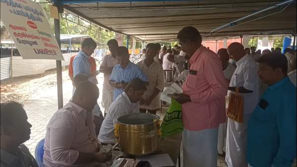 புதுக்கோட்டையில் மொய்விருந்து