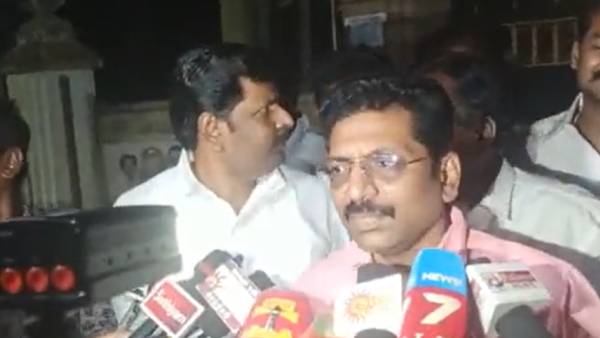 கைது - நீதிமன்ற காவல்