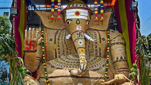 விநாயகர் சதுர்த்தி பூஜையில் தப்பித்தவறி கூட துளசி பயன்படுத்தாதீங்க..ஆன்மீக காரணங்கள்! 