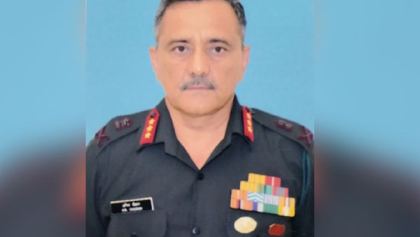 பல்வேறு பதக்கங்கள்