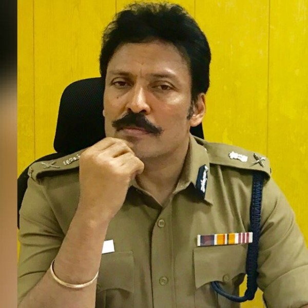 ஓய்வுபெற்ற ரவி ஐபிஎஸ்