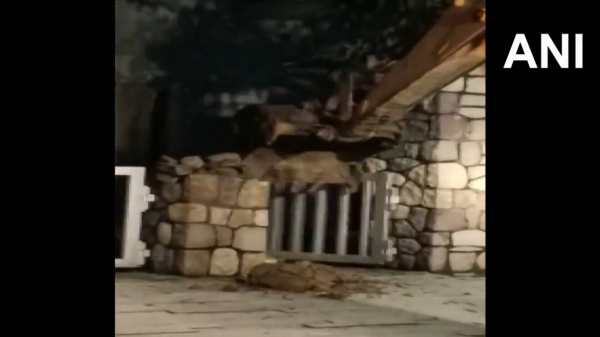 ஆசைக்கு இணங்க மறுத்த இளம்பெண் கொலை! பாஜக தலைவரின் மகன் அட்டூழியம்.. 