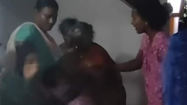 கோழி விநோத சத்தம்