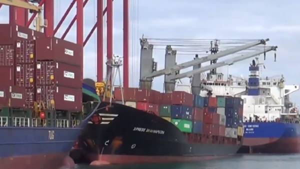 10 tons of drugs smuggled from Malaysia seized at Thoothukudi port 10 tons of drugs smuggled from Malaysia seized at Thoothukudi port