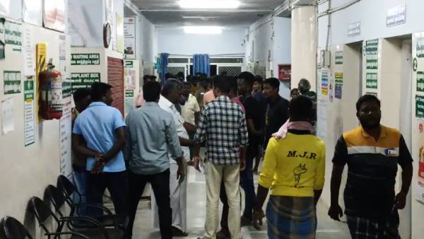 ஓபிஎஸ் - ஈபிஎஸ்