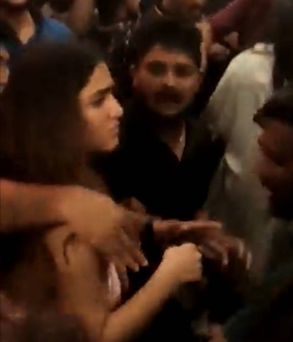 பவுன்ஸர்கள்