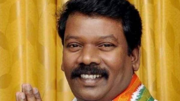 மூத்த தலைவர்கள்