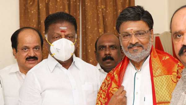 ஓபிஎஸ் அணியில் இணைந்தேனா?.. நான் அதிமுக மெம்பரே கிடையாதுங்க.. யூடர்ன் அடித்த பாக்யராஜ் 