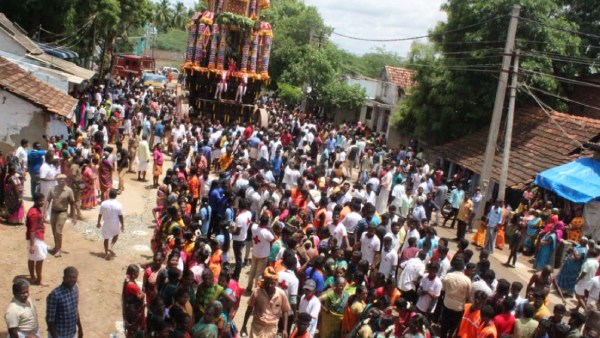 ஆஹா.. இதுதான் தமிழ்நாடு! வெளிப்பட்ட இந்து-முஸ்லிம் ஒற்றுமை.. இந்தியாவுக்கே பாடமெடுத்த நெல்லை ஏர்வாடி