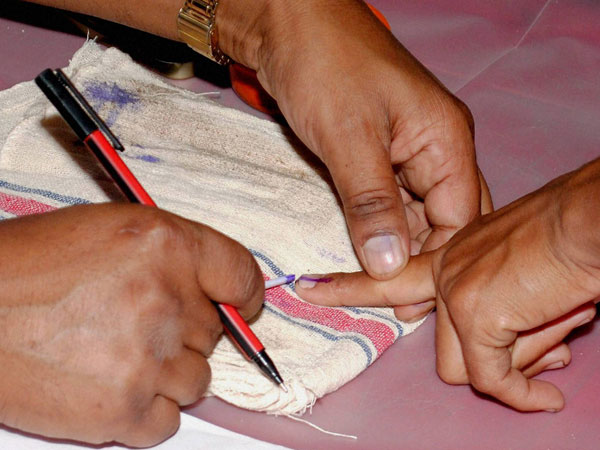 எம்எல்ஏ-க்கள் உயிரிழப்பு