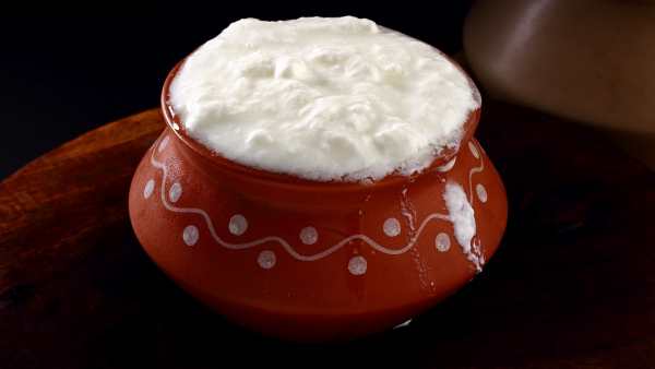 பொய்