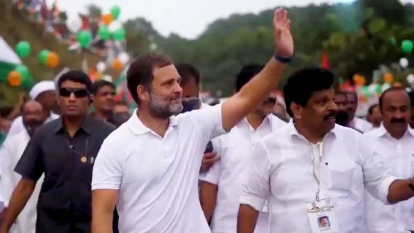 குமரியில் துவங்கிய நடைப்பயணம்