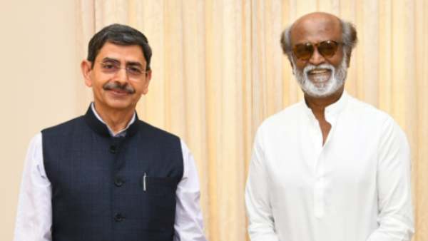 ஆளுநர்