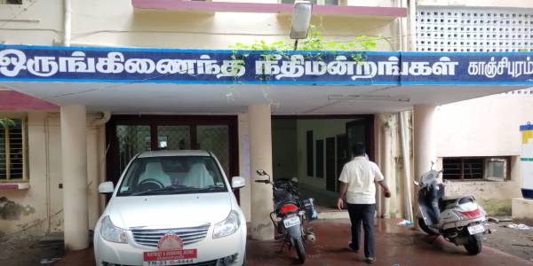 நள்ளிரவில் குழந்தை
