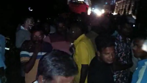 மின் ஊழியர்கள் போராட்டம்