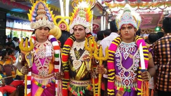 தசரா குழுக்கள்
