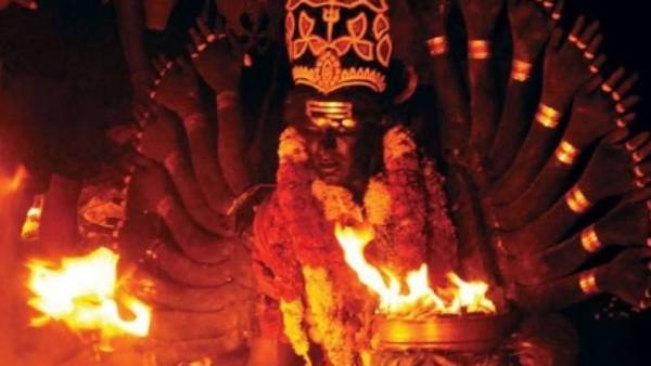 மகிஷாசூரன் வதம்